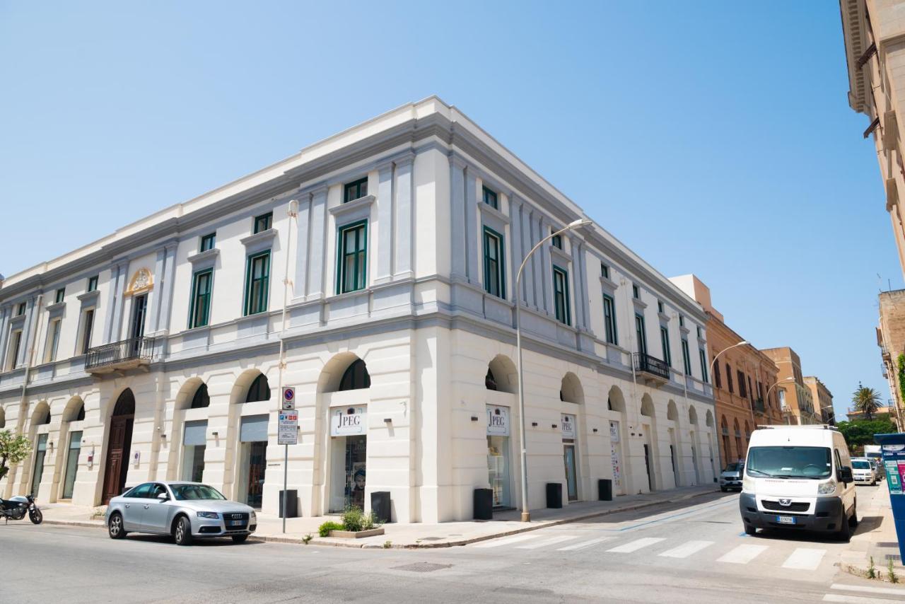 Historico Loft & Rooms Palazzo Adragna XIX Τράπανι Εξωτερικό φωτογραφία